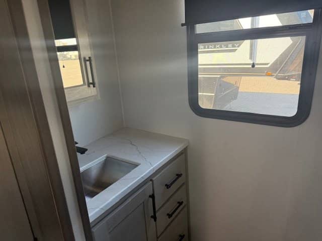 2026 Grand Design 2026 Grand Design Influence - thumbnail 20