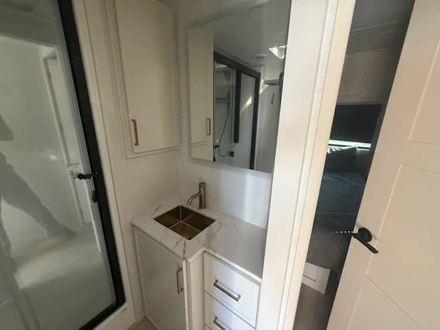 2026 Brinkley RV 2026 Brinkley RV Model IX - thumbnail 29