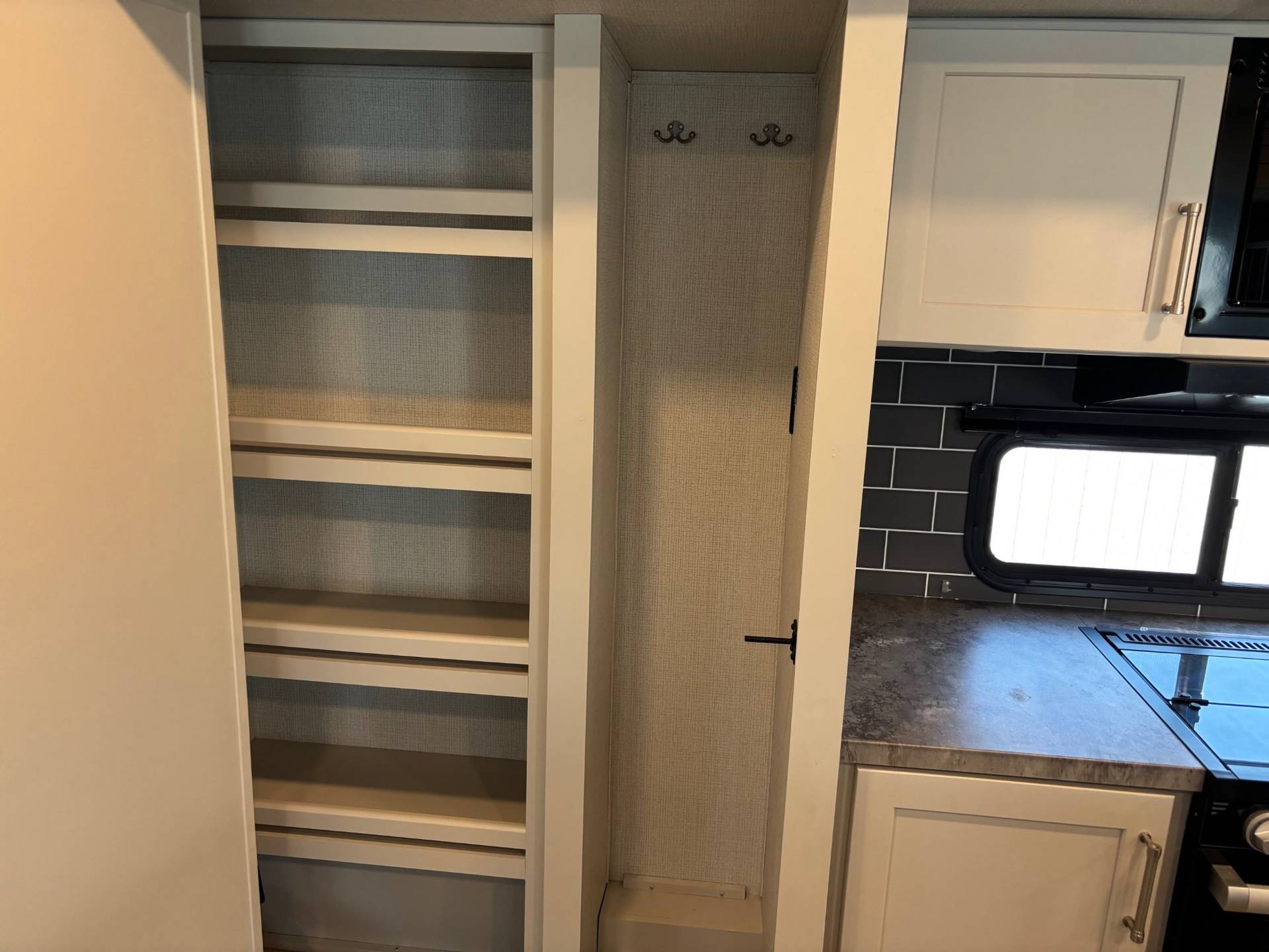 2025 Keystone RV 2025 Keystone RV Keystone Cougar - thumbnail 19