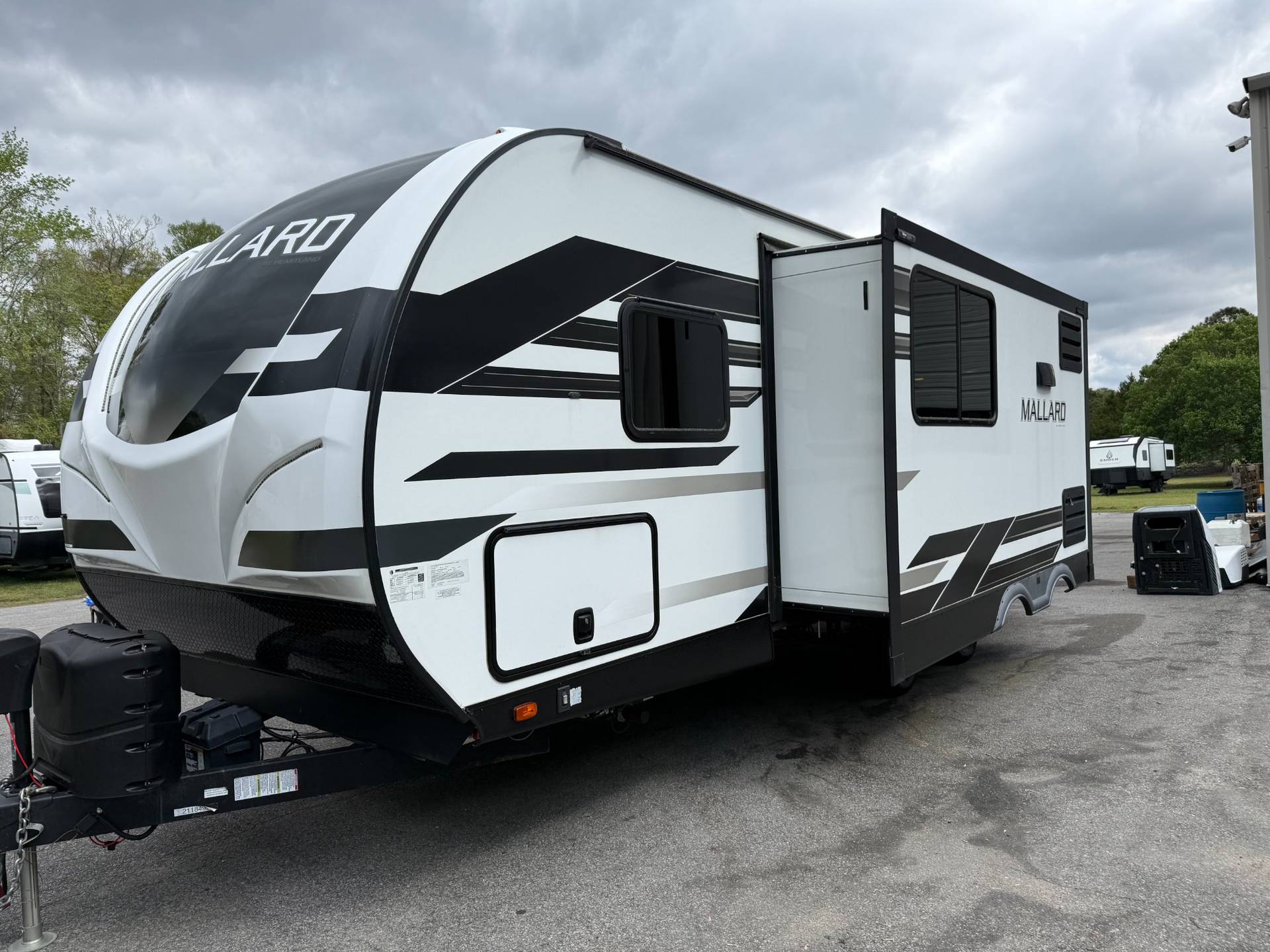 2023 Heartland 2023 Heartland Mallard - thumbnail 4