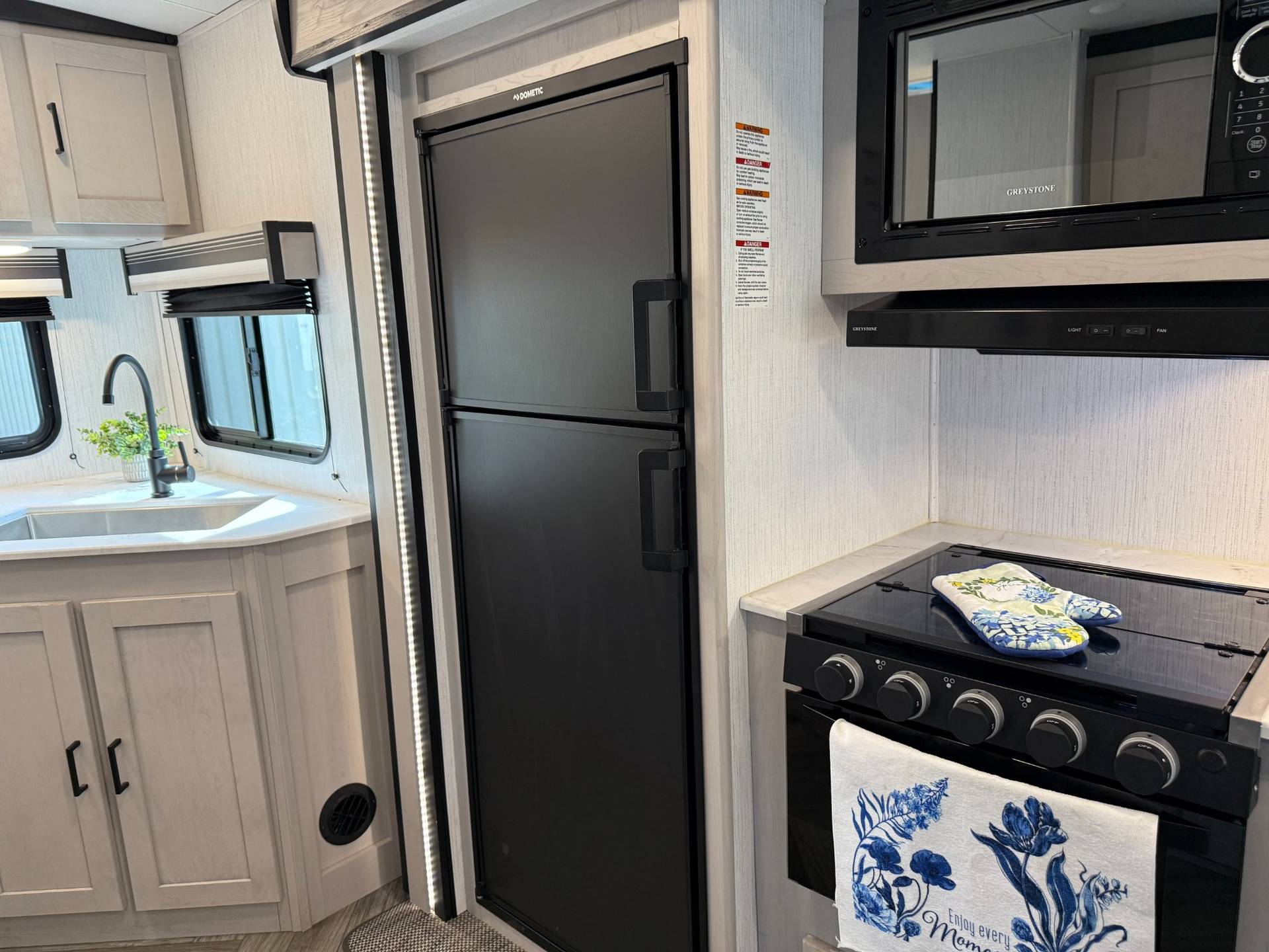 2023 Heartland 2023 Heartland Mallard - thumbnail 10