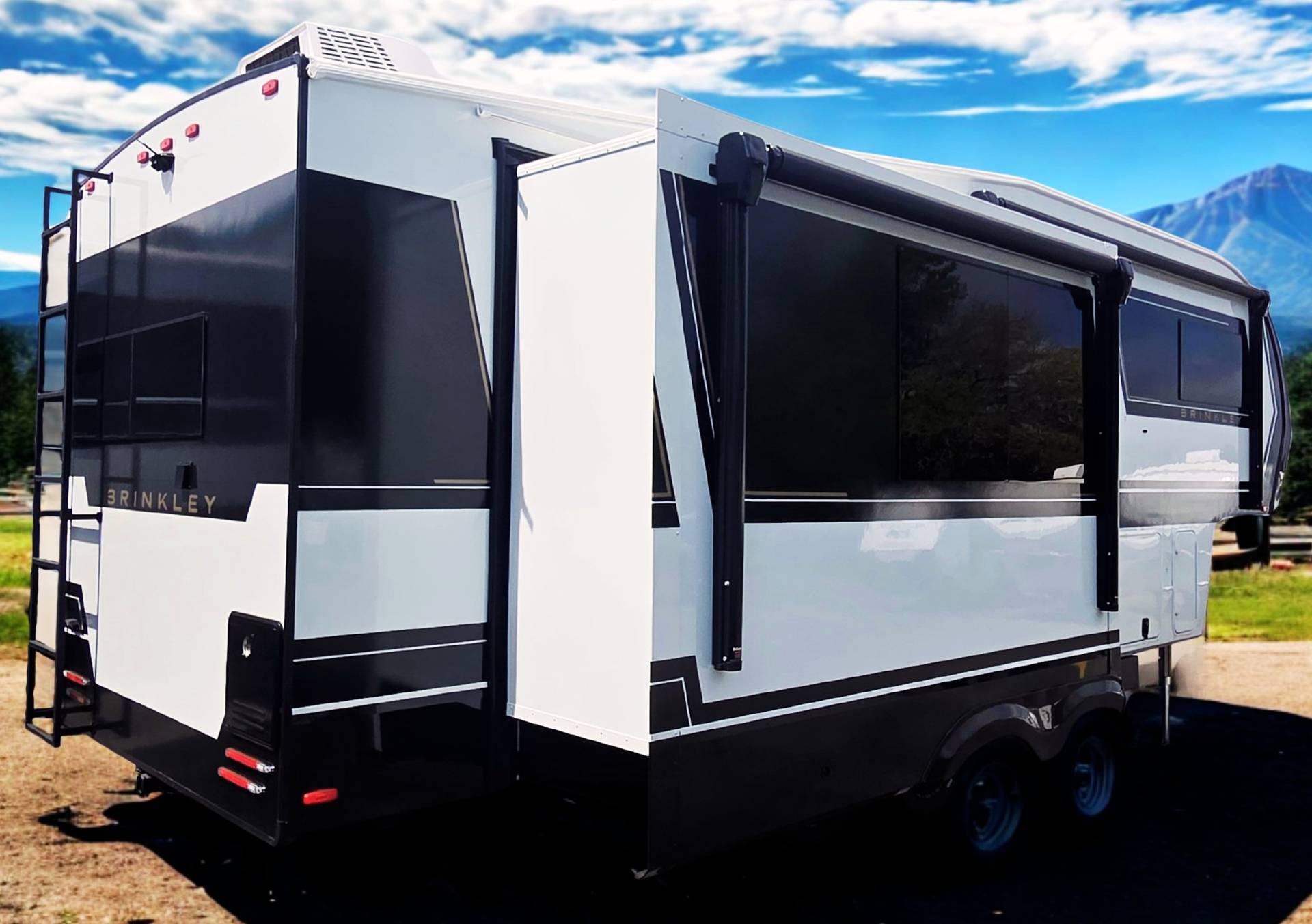 2026 Brinkley RV 2026 Brinkley RV Model Z - thumbnail 3