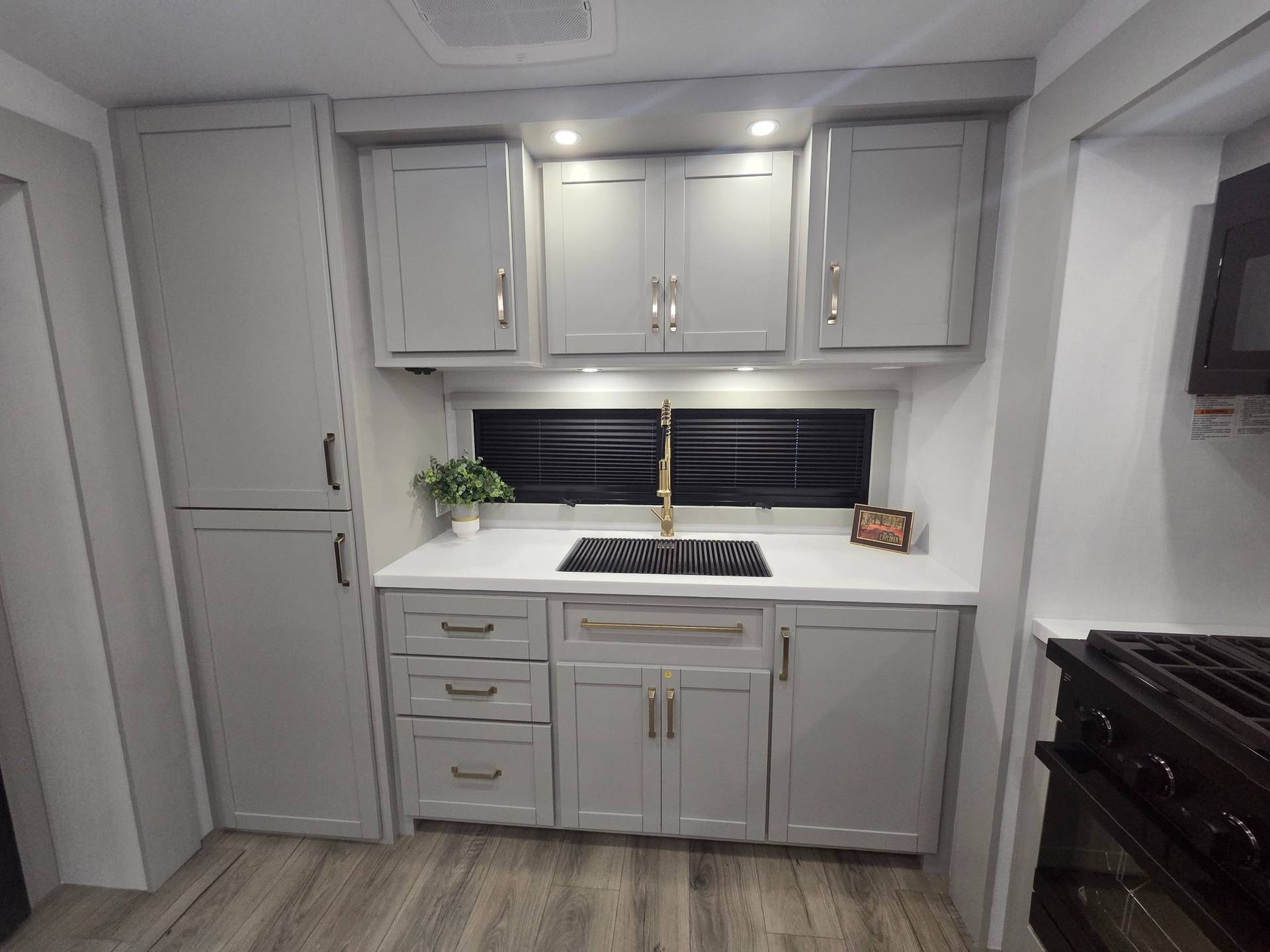 2026 Brinkley RV 2026 Brinkley RV Model Z - thumbnail 8