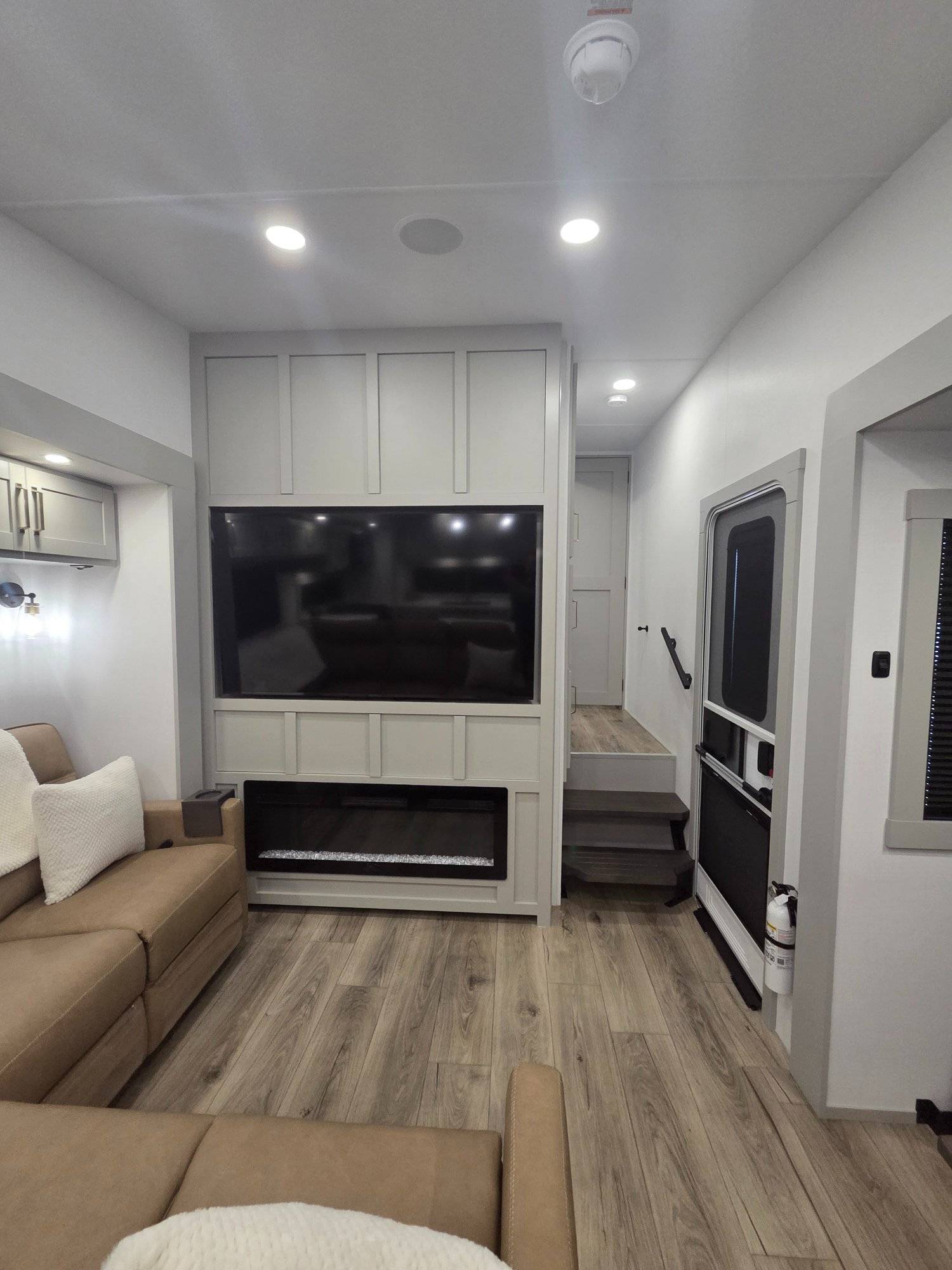 2026 Brinkley RV 2026 Brinkley RV Model Z - thumbnail 11