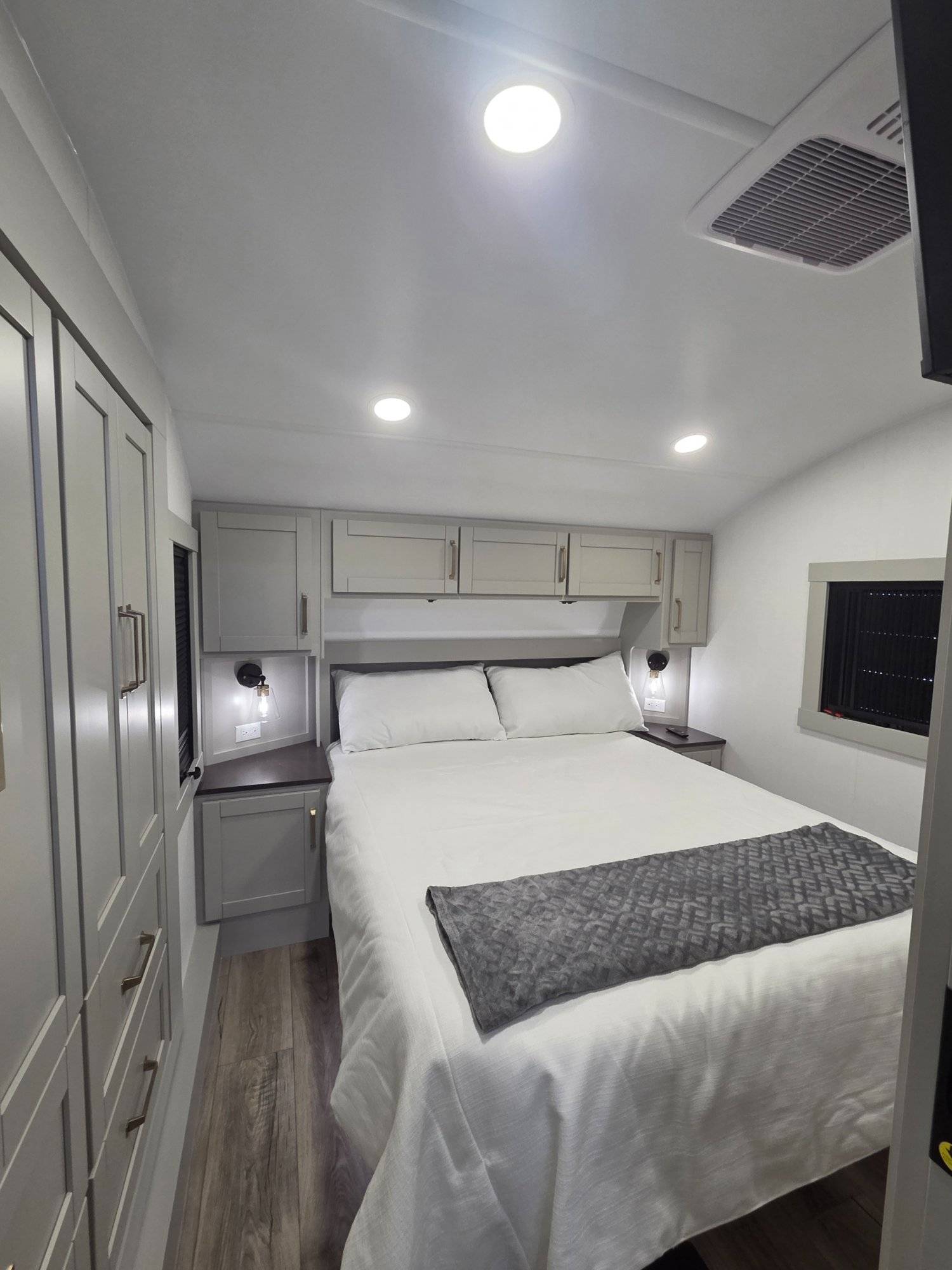 2026 Brinkley RV 2026 Brinkley RV Model Z - thumbnail 16