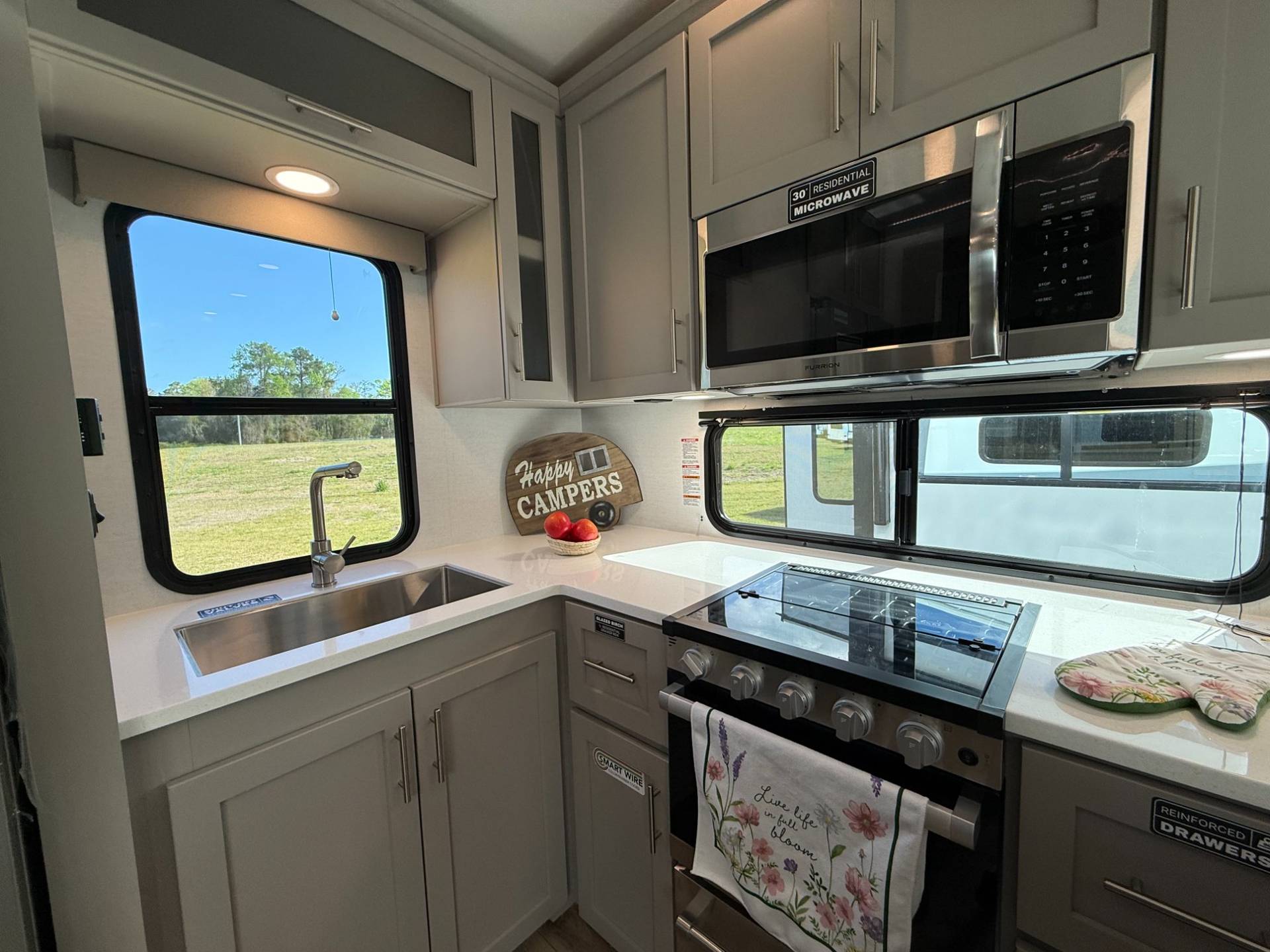 2026 Alliance RV 2026 Alliance RV Avenue - thumbnail 9