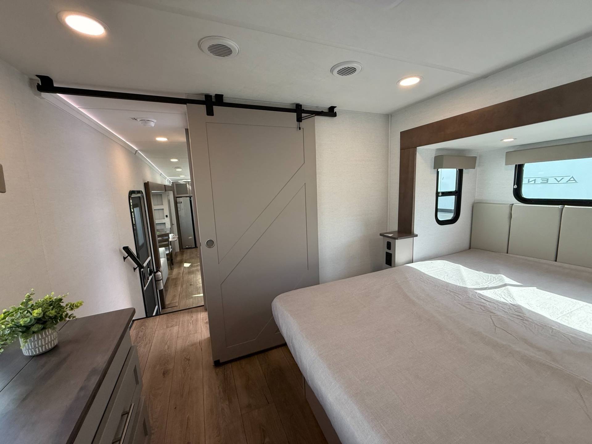 2026 Alliance RV 2026 Alliance RV Avenue - thumbnail 31