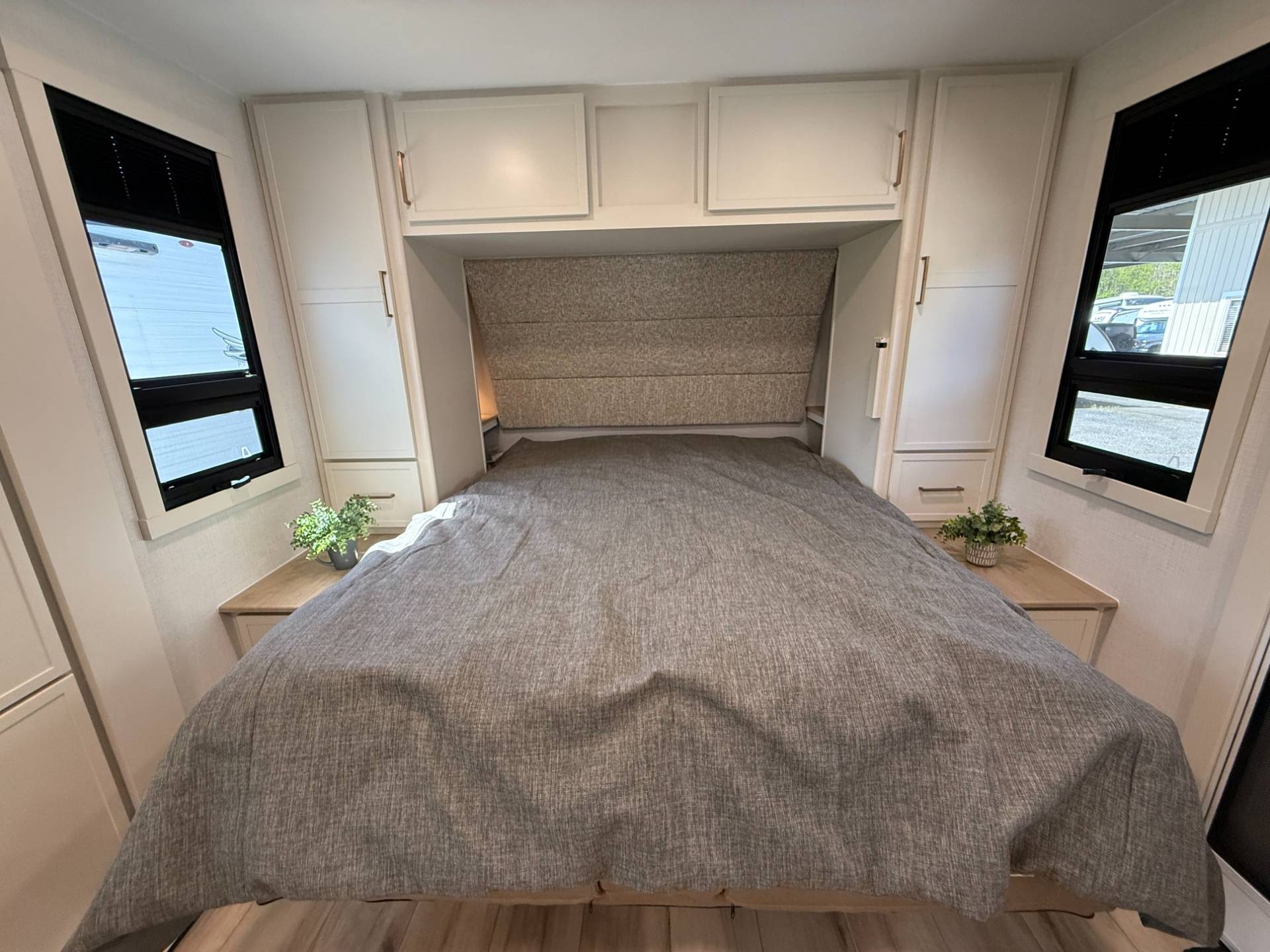 2026 Brinkley RV 2026 Brinkley RV Model IX - thumbnail 28