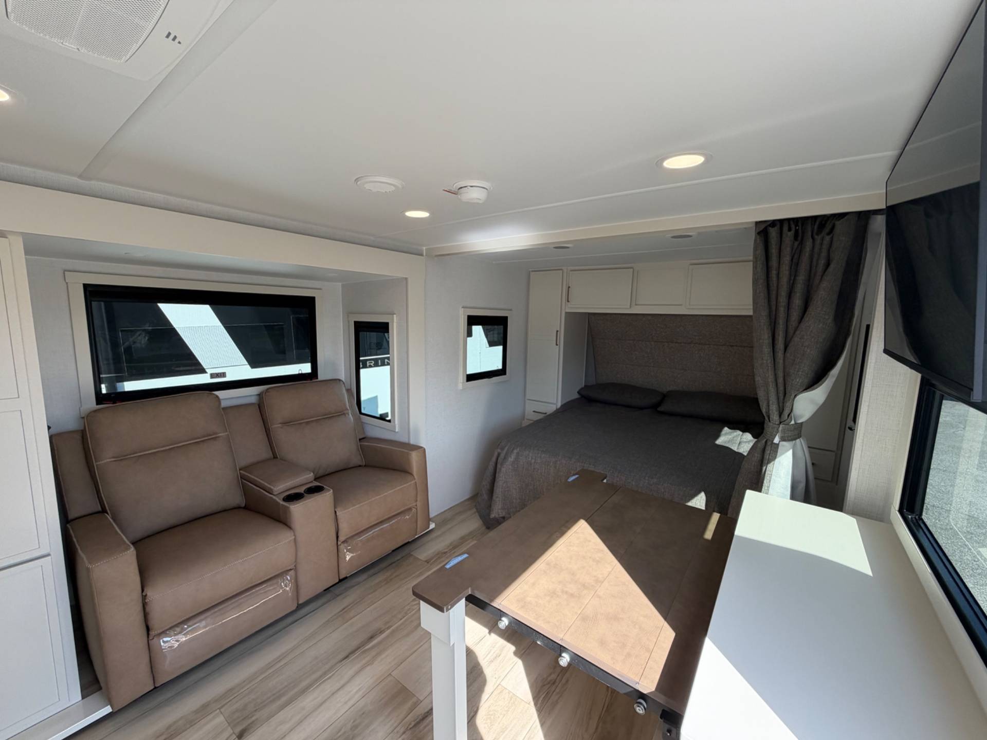 2026 Brinkley RV 2026 Brinkley RV Model IX - thumbnail 8