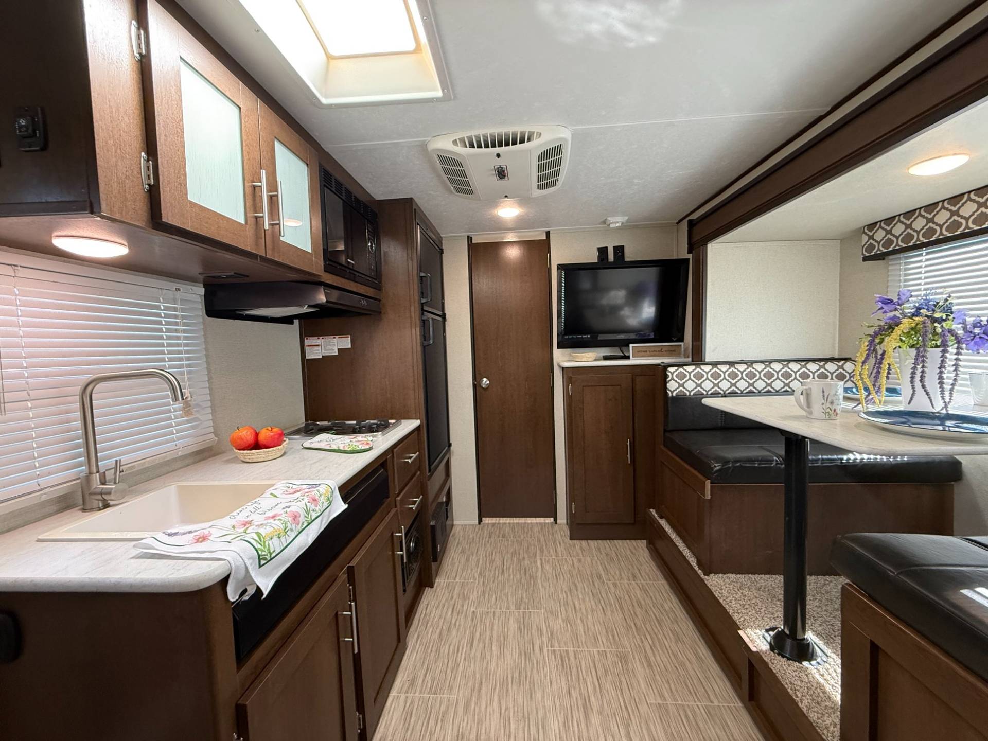 2019 Prime Time 2019 Prime Time Navi - thumbnail 5