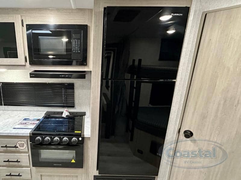 2026 EAST TO WEST 2026 EAST TO WEST Della Terra - thumbnail 14