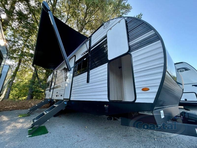 2026 EAST TO WEST 2026 EAST TO WEST Della Terra - thumbnail 34