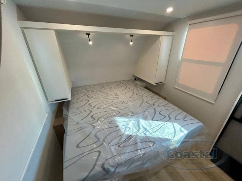 2026 Winnebago 2026 Winnebago Micro Minnie - thumbnail 17