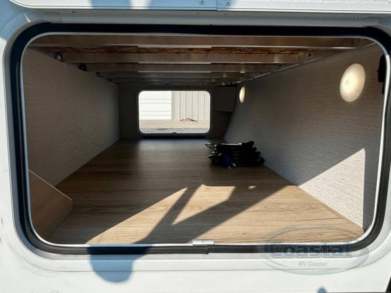 2026 Winnebago 2026 Winnebago Micro Minnie - thumbnail 27