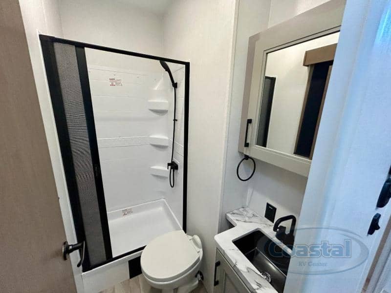 2026 KZ 2026 KZ Durango - thumbnail 27