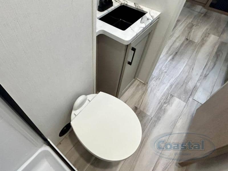 2026 KZ 2026 KZ Durango - thumbnail 28