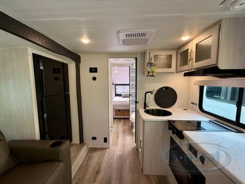 2026 Forest River 2026 Forest River R-Pod - thumbnail 4