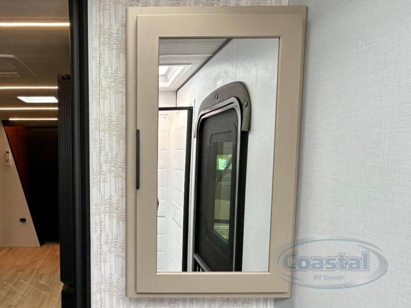 2026 Keystone RV 2026 Keystone RV Walkabout - thumbnail 31