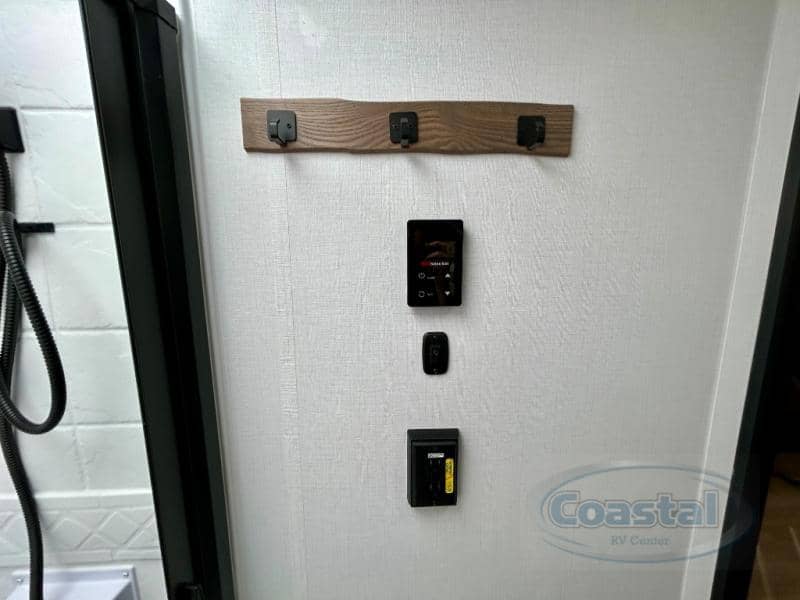 2026 Keystone RV 2026 Keystone RV Walkabout - thumbnail 36