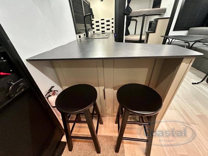 2026 Keystone RV 2026 Keystone RV Walkabout - thumbnail 37