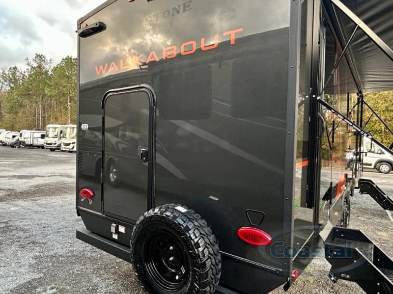 2026 Keystone RV 2026 Keystone RV Walkabout - thumbnail 48