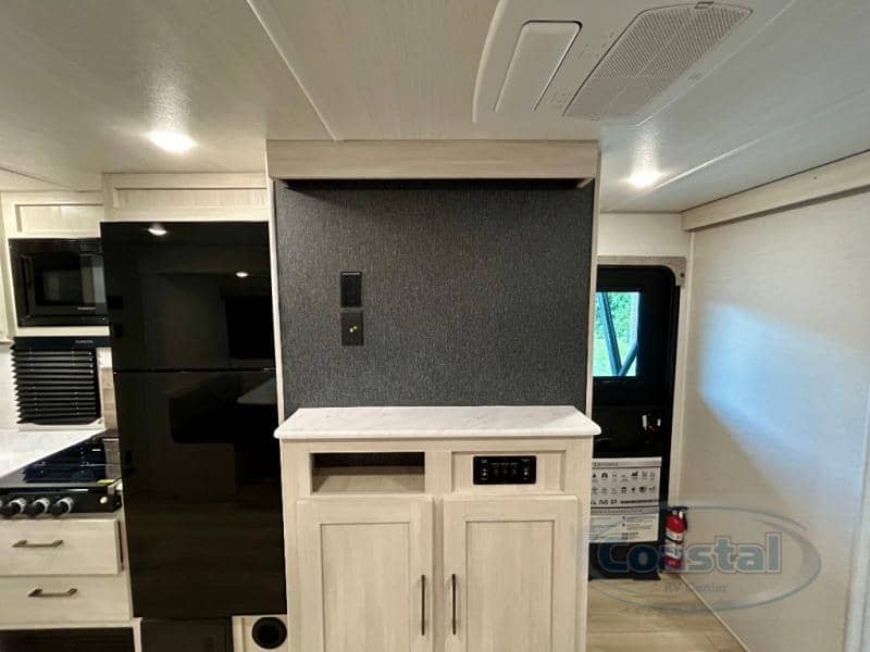 2026 Forest River RV 2026 Forest River RV Surveyor Camp Series - thumbnail 9