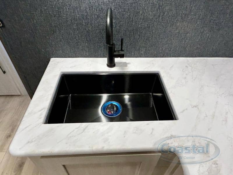 2026 Forest River RV 2026 Forest River RV Surveyor Camp Series - thumbnail 17