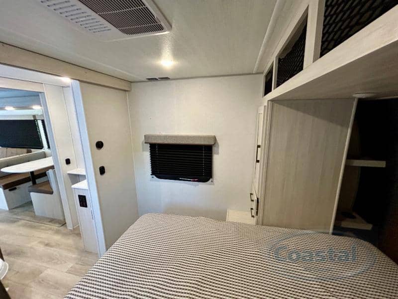 2026 Forest River RV 2026 Forest River RV Surveyor Camp Series - thumbnail 26