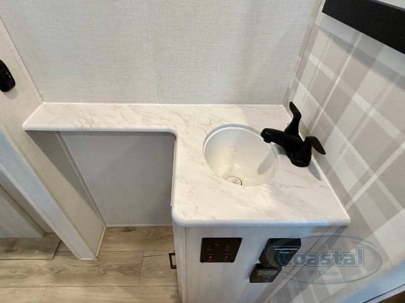 2026 Forest River RV 2026 Forest River RV Surveyor Camp Series - thumbnail 29