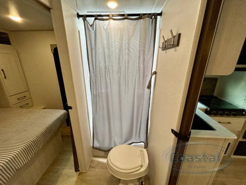 2026 Forest River RV 2026 Forest River RV Surveyor Camp Series - thumbnail 32