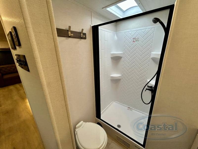 2026 Forest River 2026 Forest River Grand Surveyor - thumbnail 32