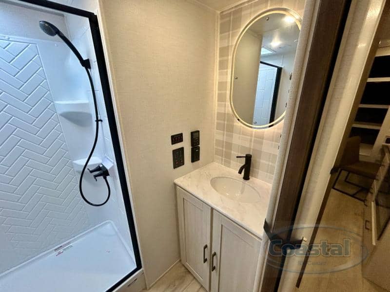 2026 Forest River 2026 Forest River Grand Surveyor - thumbnail 33