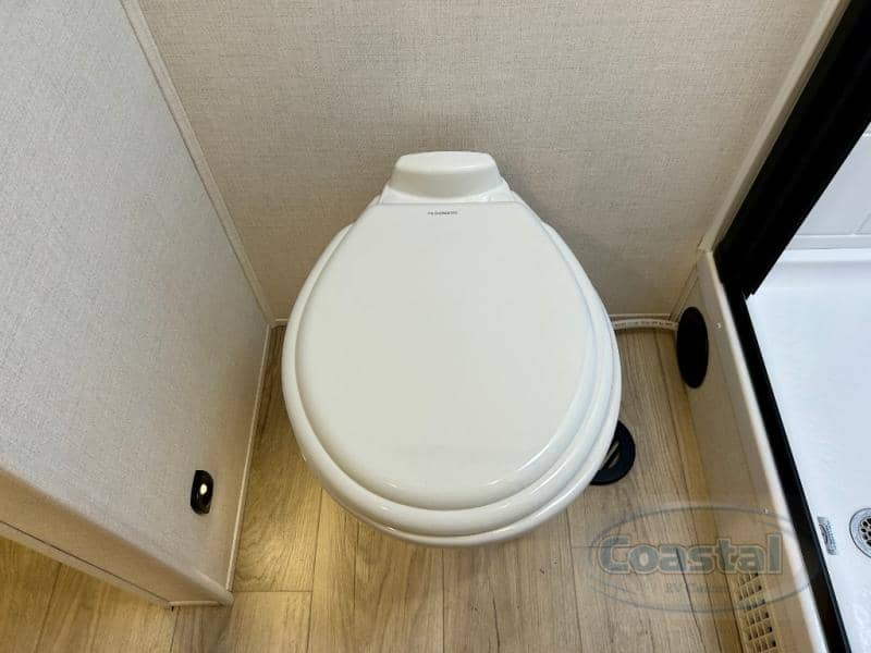 2026 Forest River 2026 Forest River Grand Surveyor - thumbnail 38