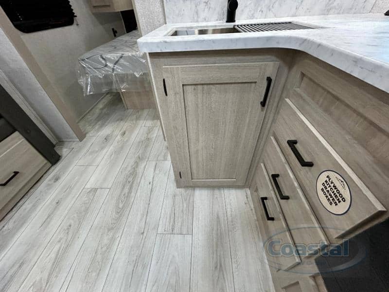 2026 EAST TO WEST 2026 EAST TO WEST Della Terra - thumbnail 16