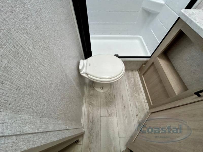 2026 EAST TO WEST 2026 EAST TO WEST Della Terra - thumbnail 30