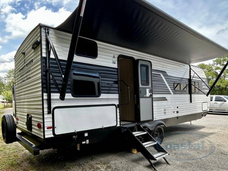 2026 EAST TO WEST 2026 EAST TO WEST Della Terra - thumbnail 42