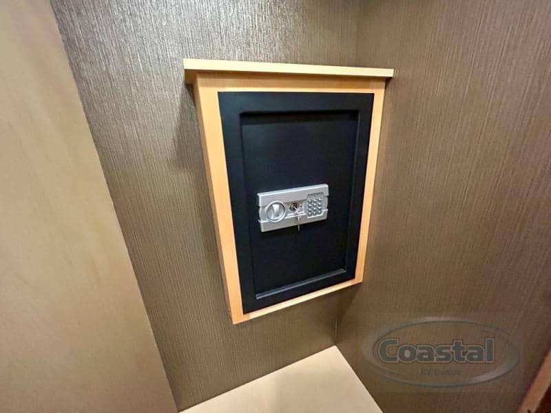 2015 Newmar 2015 Newmar Ventana - thumbnail 40