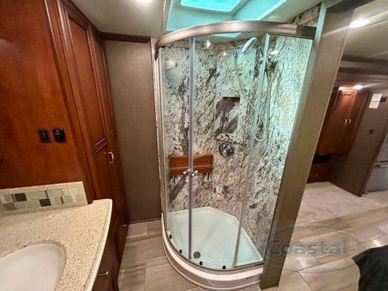 2015 Newmar 2015 Newmar Ventana - thumbnail 45