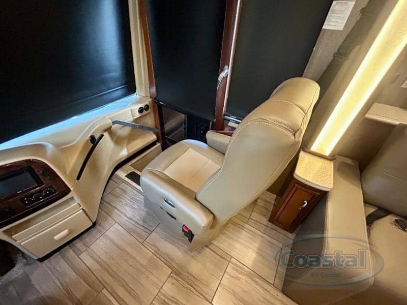 2015 Newmar 2015 Newmar Ventana - thumbnail 52