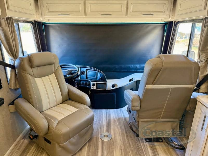 2023 Fleetwood 2023 Fleetwood Pace Arrow - thumbnail 37