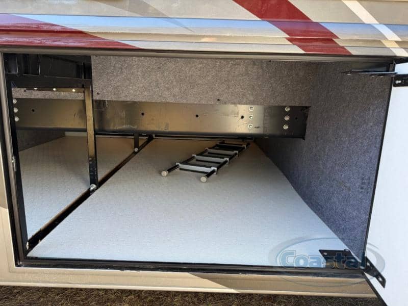 2023 Fleetwood 2023 Fleetwood Pace Arrow - thumbnail 44