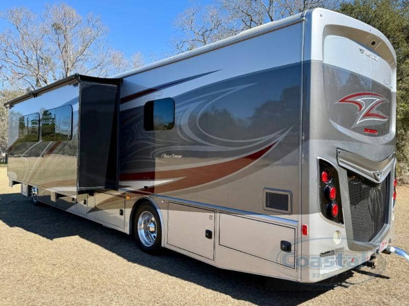 2023 Fleetwood 2023 Fleetwood Pace Arrow - thumbnail 63