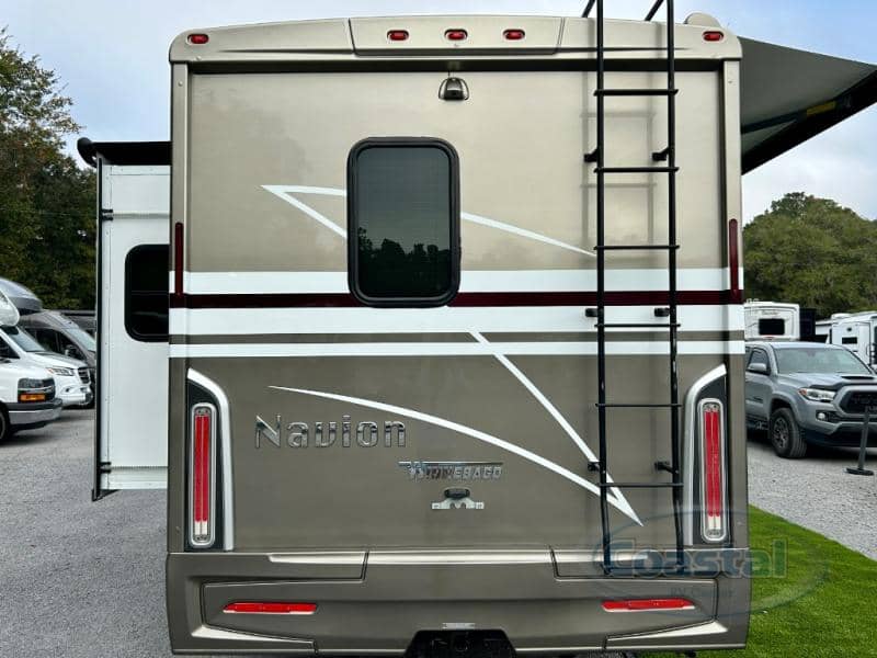 2021 Winnebago 2021 Winnebago Navion - thumbnail 51