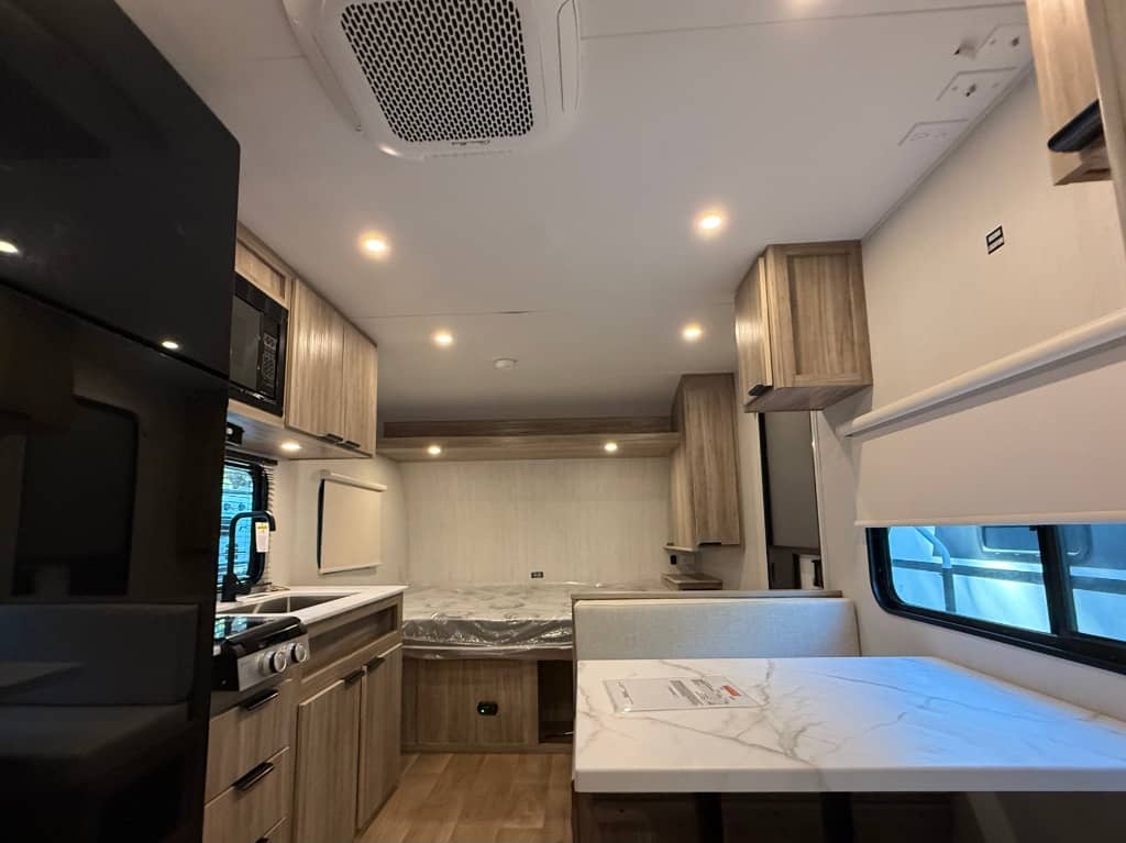 2026 Winnebago 2026 Winnebago Access - thumbnail 4