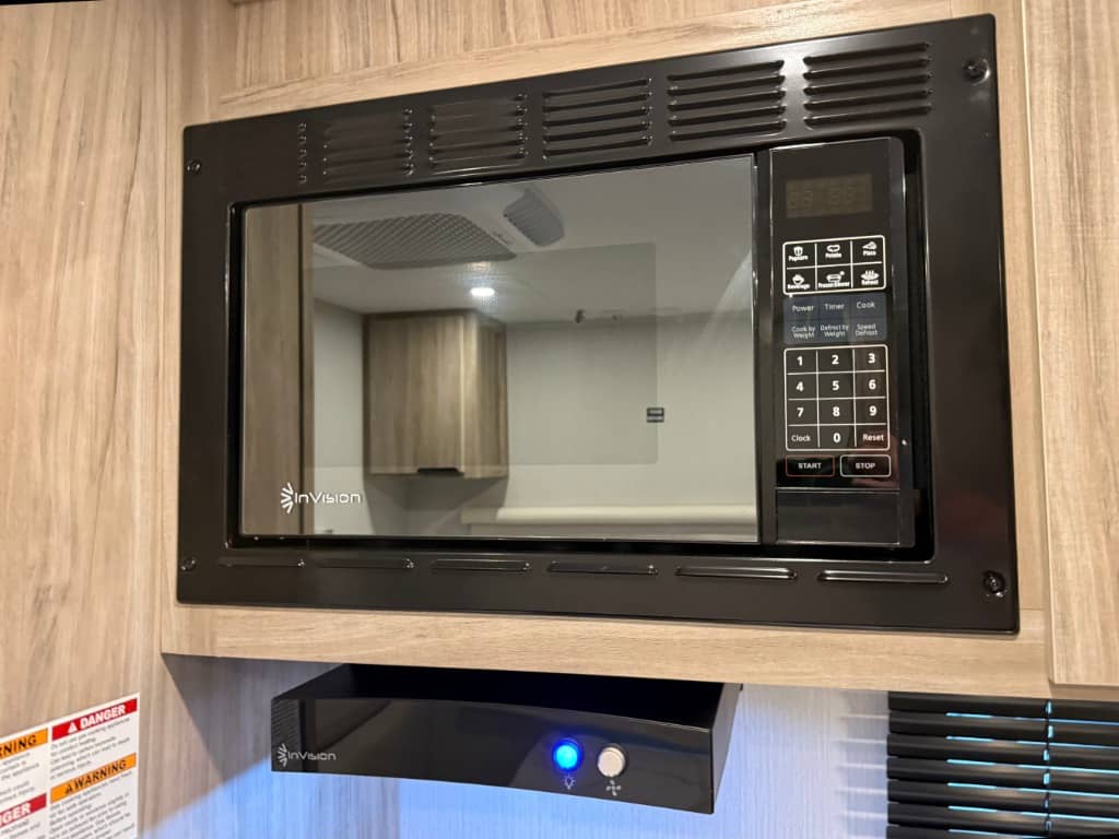 2026 Winnebago 2026 Winnebago Access - thumbnail 10