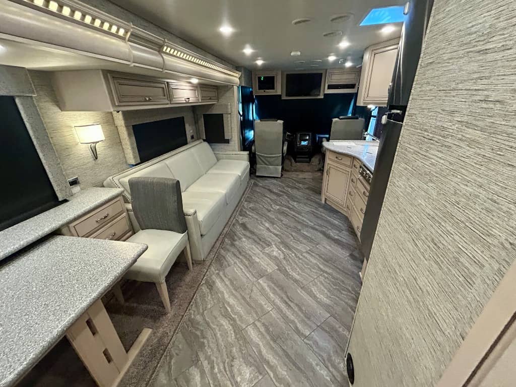 2020 Newmar 2020 Newmar Bay Star Sport - thumbnail 6