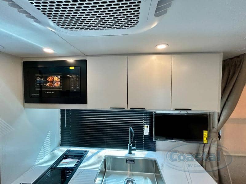 2026 Winnebago 2026 Winnebago Micro Minnie - thumbnail 11