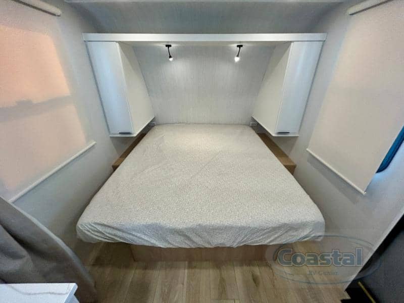 2026 Winnebago 2026 Winnebago Micro Minnie - thumbnail 18