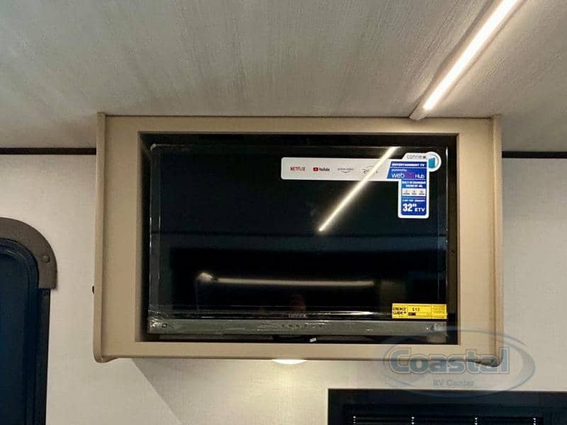 2026 Keystone RV 2026 Keystone RV Walkabout - thumbnail 11