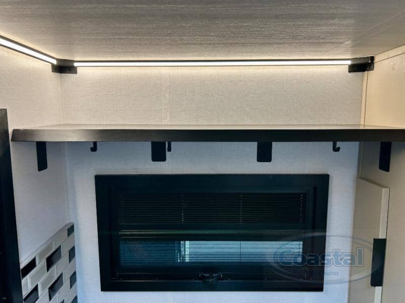 2026 Keystone RV 2026 Keystone RV Walkabout - thumbnail 16